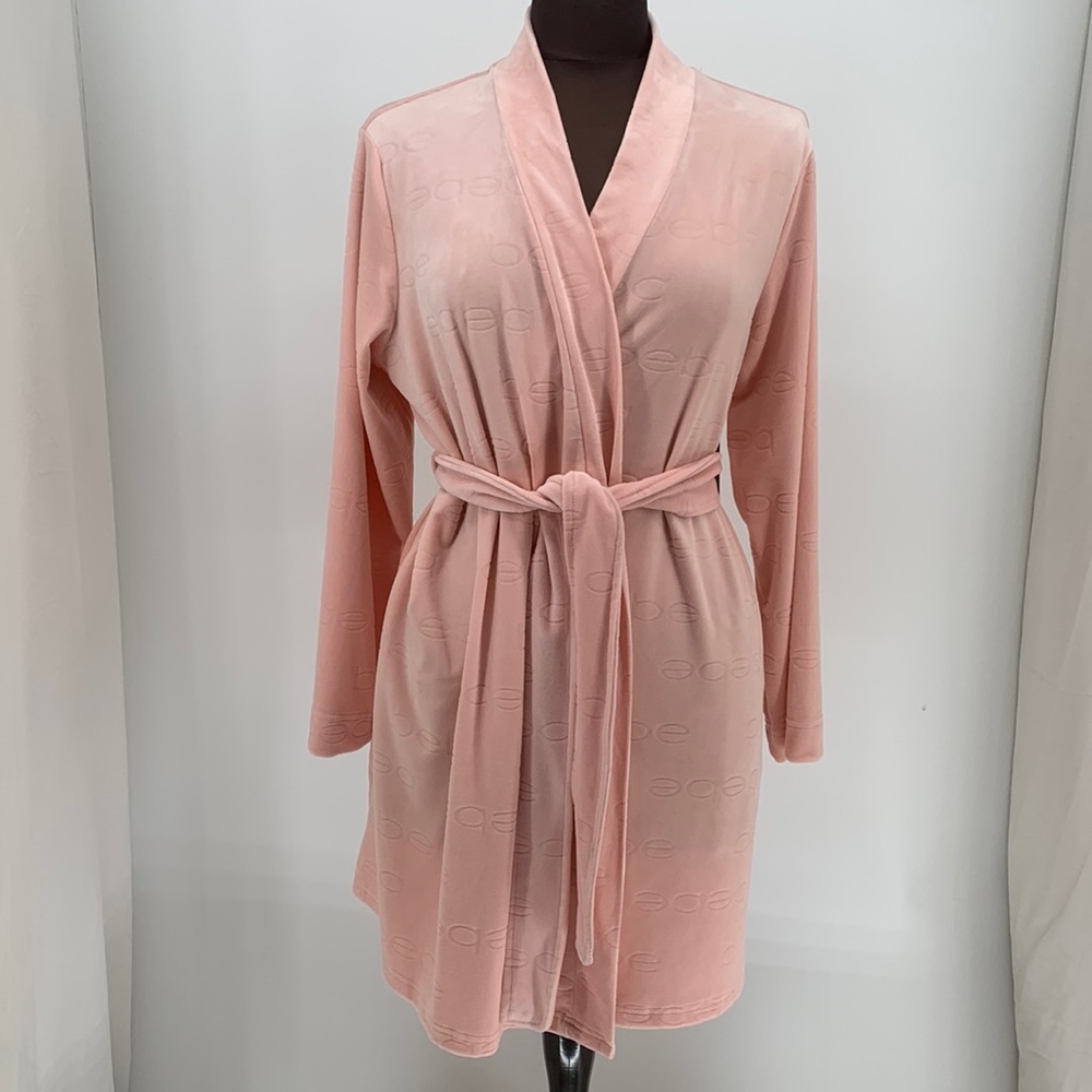 NWT  Bebe Plush Pink Robe  SzLG